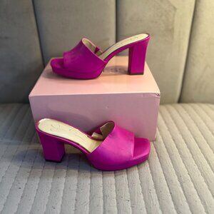 Jessica Simpson Elyzza Mule
